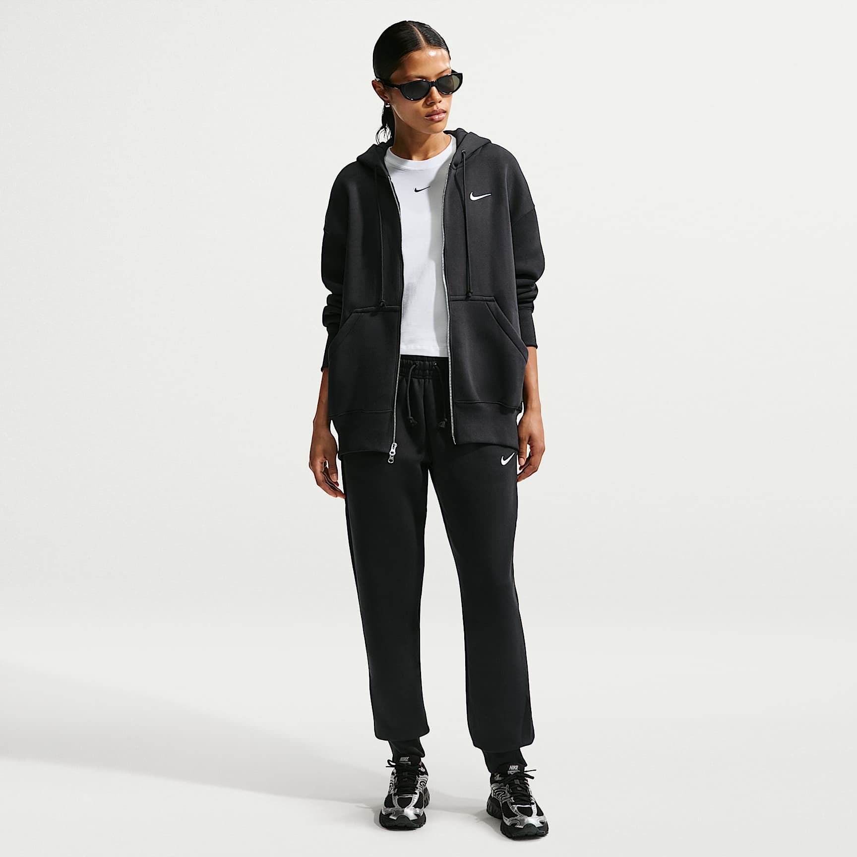 Nike Sportswear Phoenix Fleece Women's Mid-Rise Tracksuit Bottoms